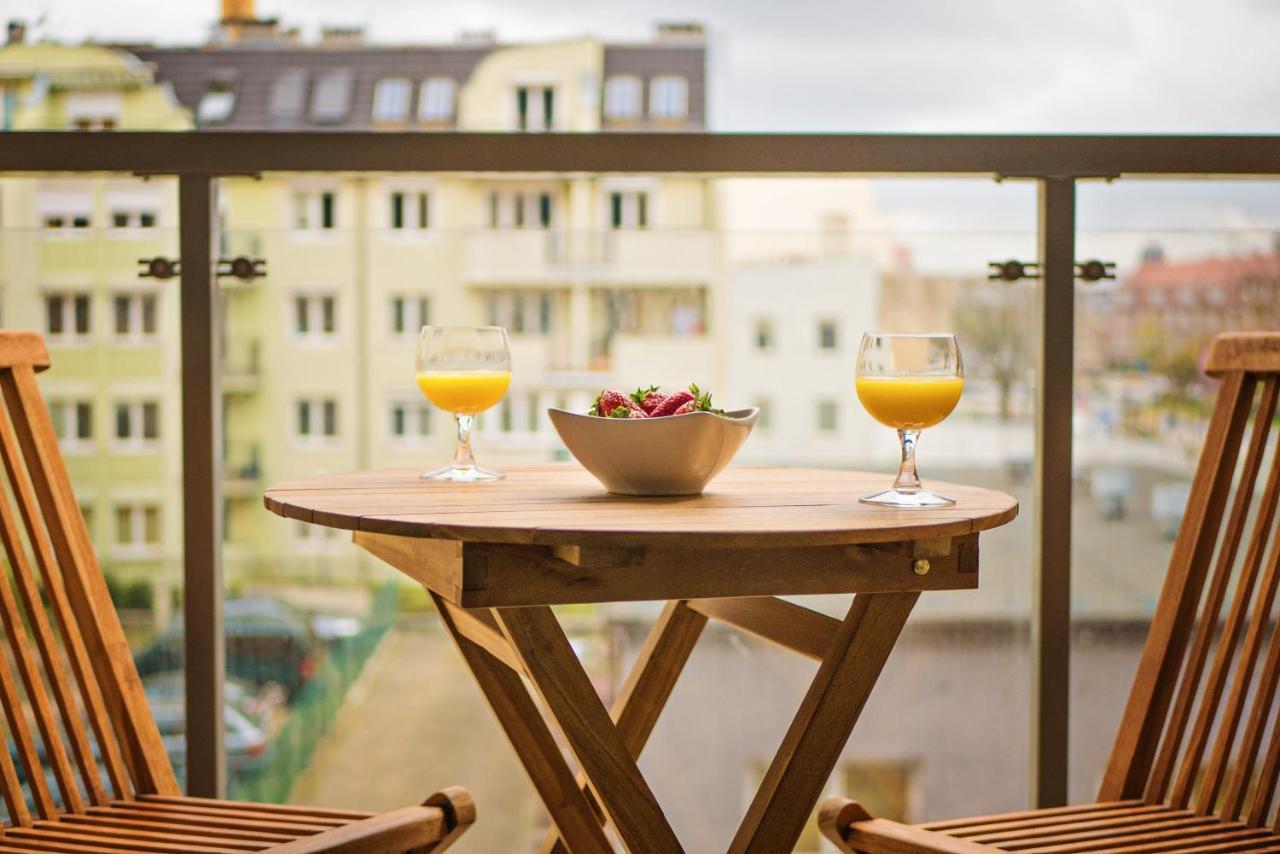Apartamenty Homely Place Blisko Starego Rynku - Parking Poznań Eksteriør bilde
