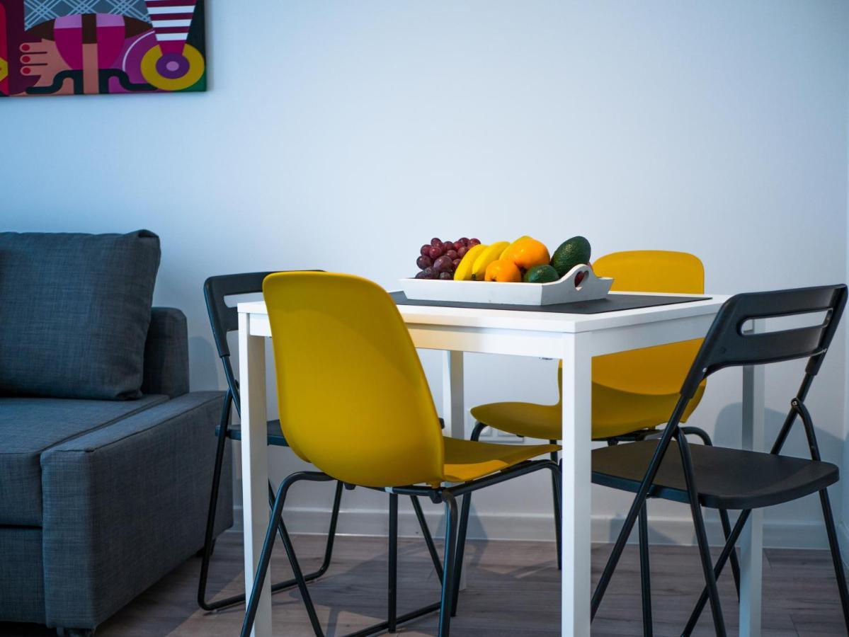Apartamenty Homely Place Blisko Starego Rynku - Parking Poznań Eksteriør bilde