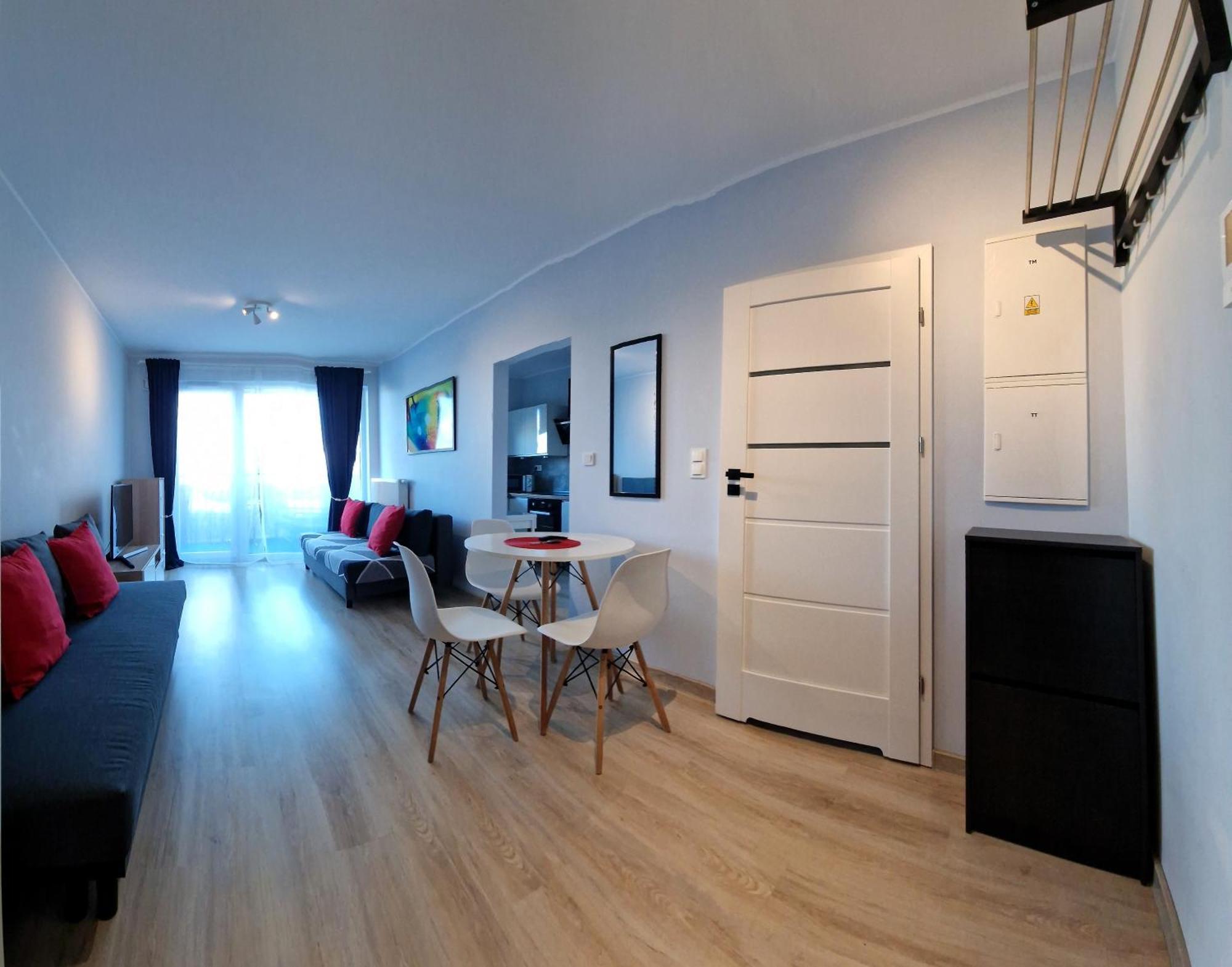 Apartamenty Homely Place Blisko Starego Rynku - Parking Poznań Rom bilde